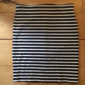 Old Navy Pencil Skirt